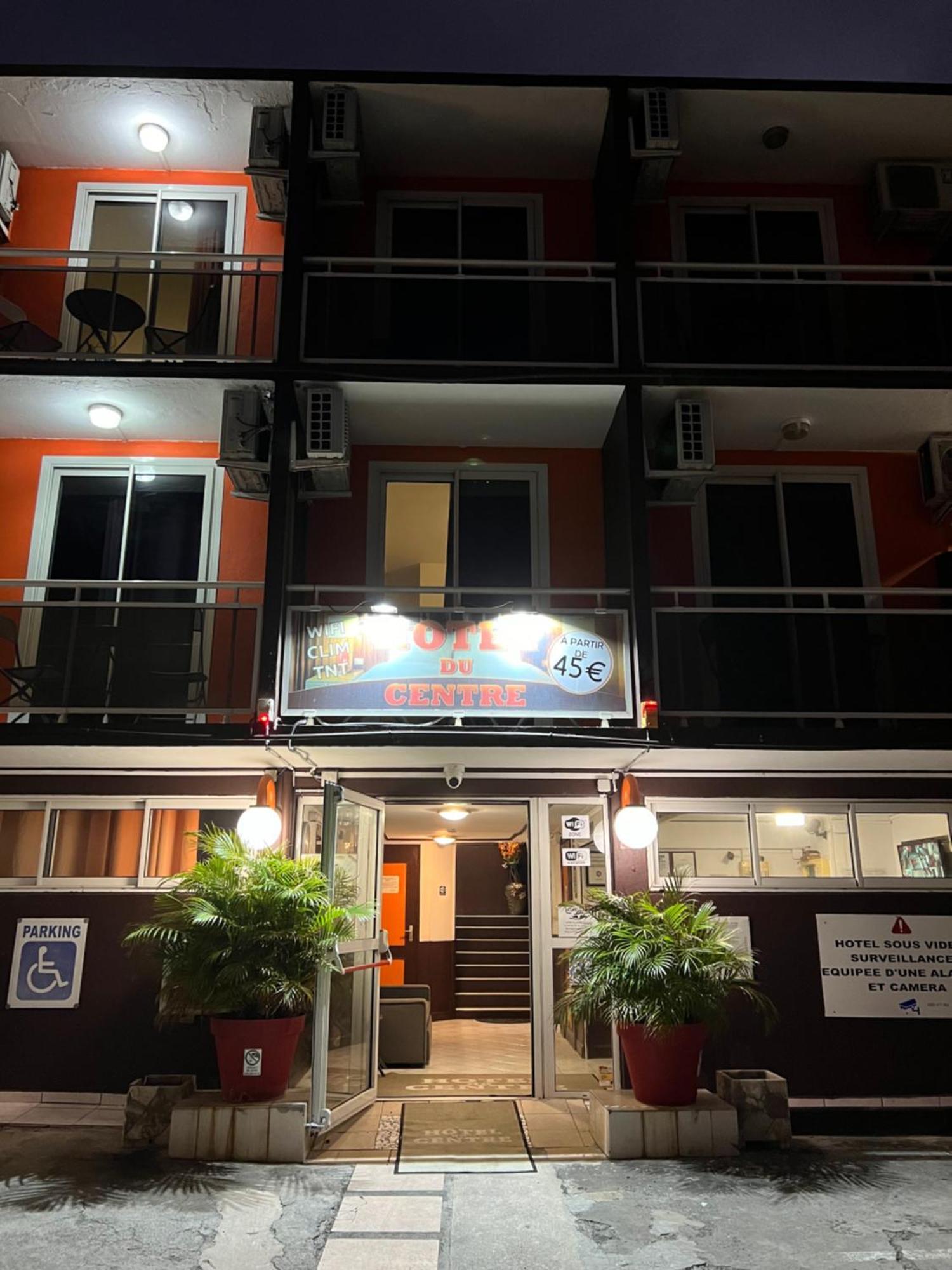 Hotel Du Centre Saint-Denis Exteriér fotografie